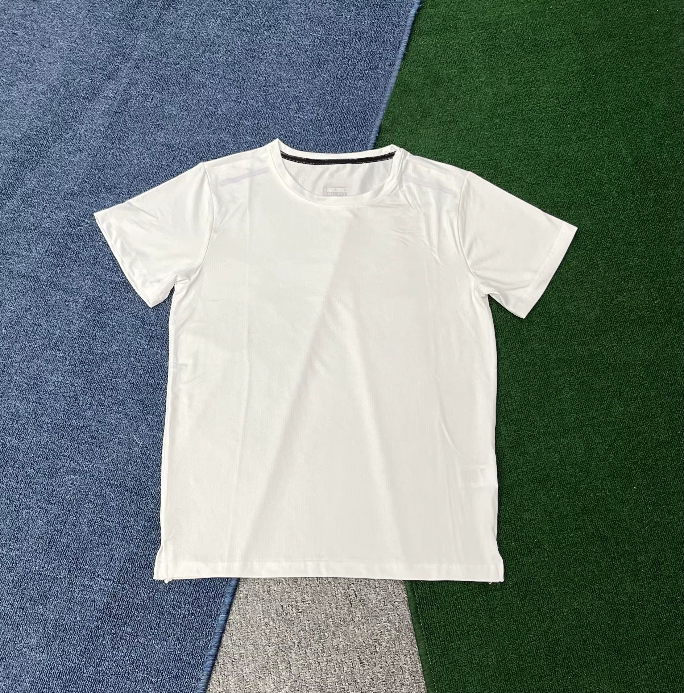 High Quality Unisex Gym T-Shirts Shorts Quick Dry Breathable Anti-Bacterial Fitness Soccer Wear Short Sleeve 100% Polyester