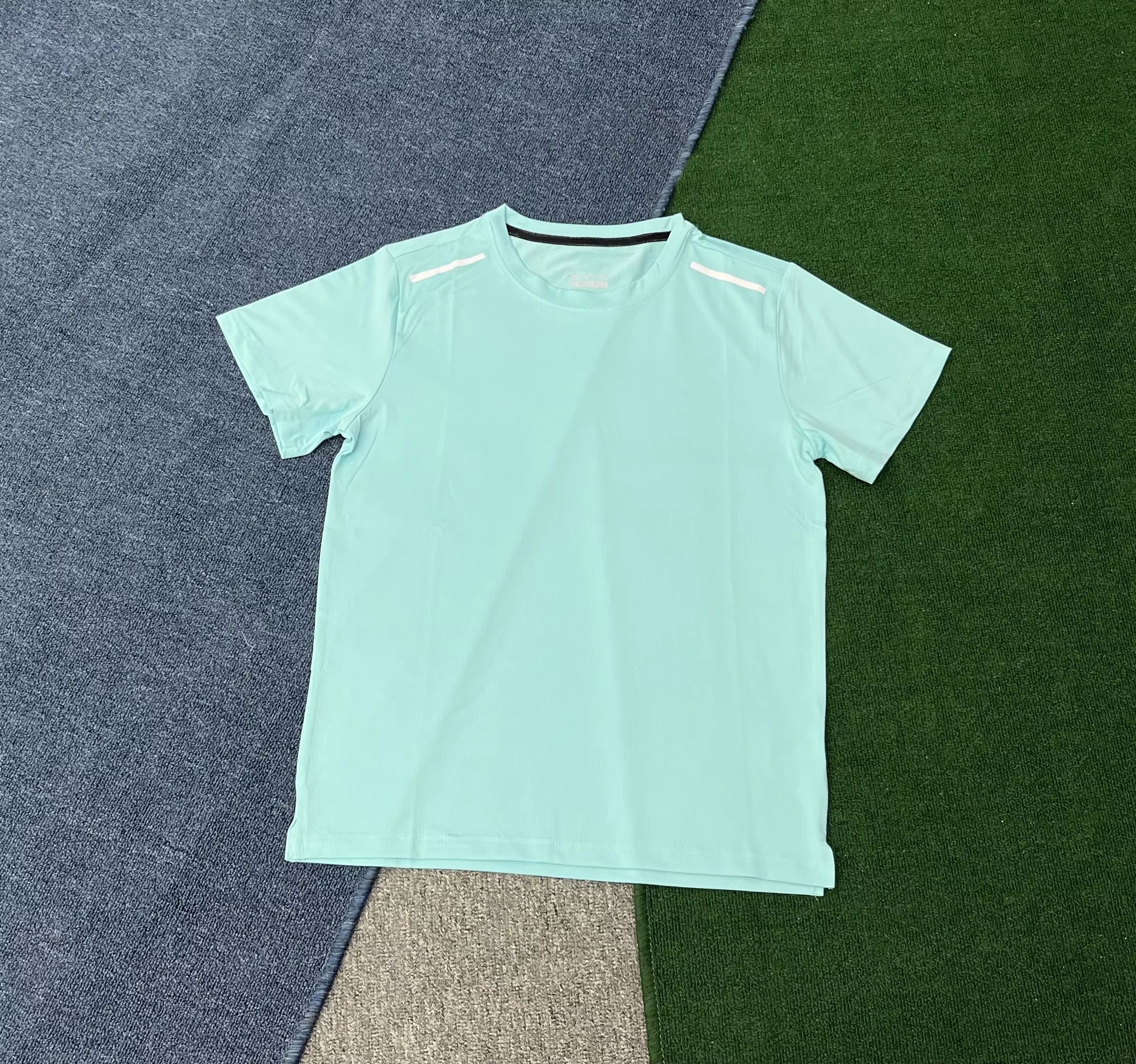 High Quality Unisex Gym T-Shirts Shorts Quick Dry Breathable Anti-Bacterial Fitness Soccer Wear Short Sleeve 100% Polyester