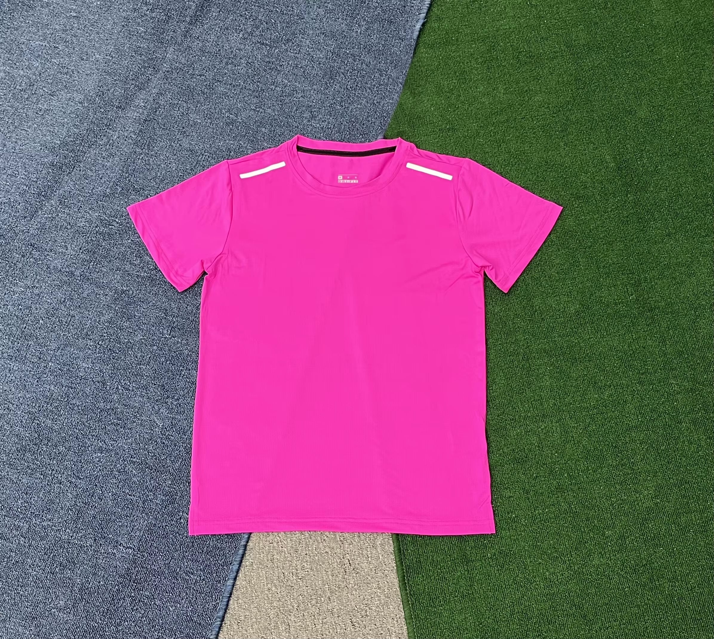 High Quality Unisex Gym T-Shirts Shorts Quick Dry Breathable Anti-Bacterial Fitness Soccer Wear Short Sleeve 100% Polyester