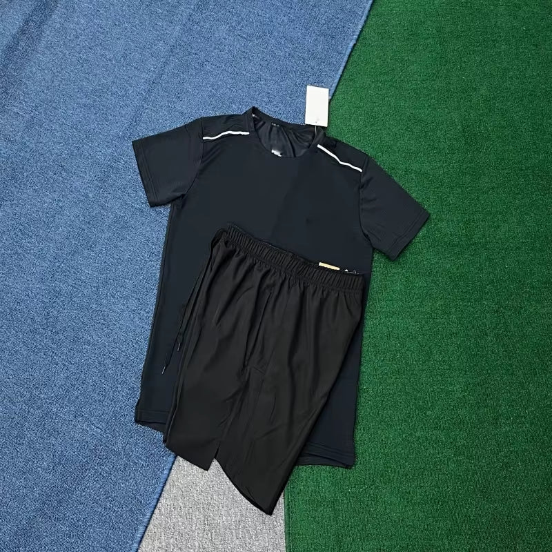 Men'S Quick Dry Short Sleeve T-Shirt and Running Shorts Set Breathable Athletic Wear for Gym Training T-Shirt Set Wholesale